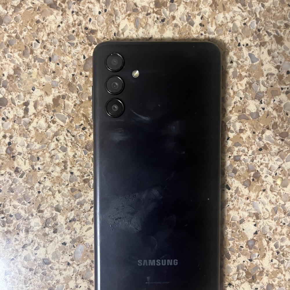 Samsung Midnight Black Smartphone with Triple Cameras